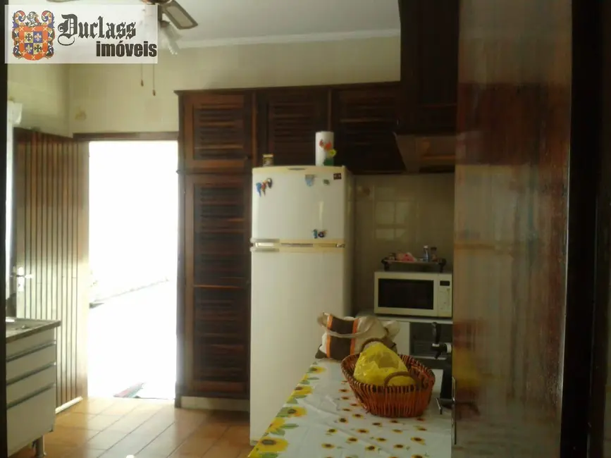 Casa com 4 quartos à venda, 204m2 em Bertioga - SP - imagem 5 Foto 5 de Casa com 4 quartos à venda, 204m2 em Bertioga - SP