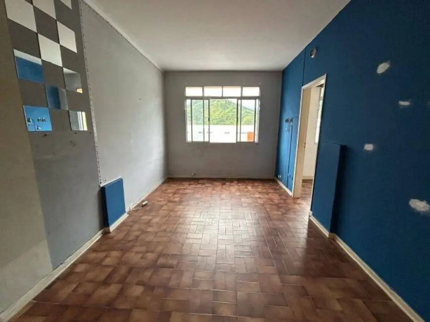 Foto 4 de Apartamento com 2 quartos à venda, 60m2 em Centro, Caraguatatuba - SP