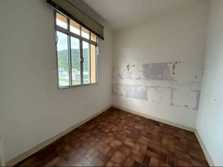 Foto 2 de Apartamento com 2 quartos à venda, 60m2 em Centro, Caraguatatuba - SP