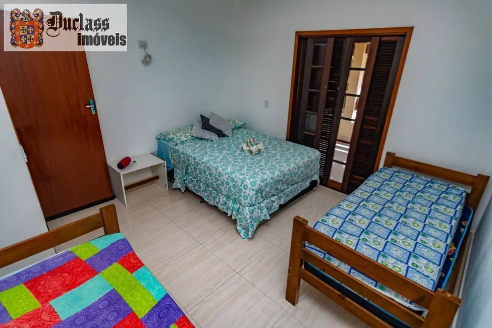 Sobrado com 5 quartos à venda, 331m2 em Bertioga - SP - imagem 5 Foto 5 de Sobrado com 5 quartos à venda, 331m2 em Bertioga - SP