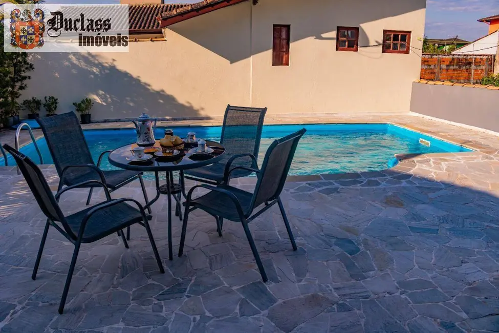 Sobrado com 5 quartos à venda, 331m2 em Bertioga - SP - imagem 2 Foto 2 de Sobrado com 5 quartos à venda, 331m2 em Bertioga - SP