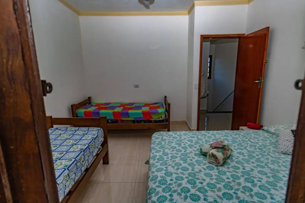 Foto 8 de Sobrado com 5 quartos à venda, 331m2 em Bertioga - SP