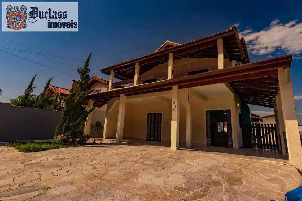 Sobrado com 5 quartos à venda, 331m2 em Bertioga - SP - imagem 4 Foto 4 de Sobrado com 5 quartos à venda, 331m2 em Bertioga - SP
