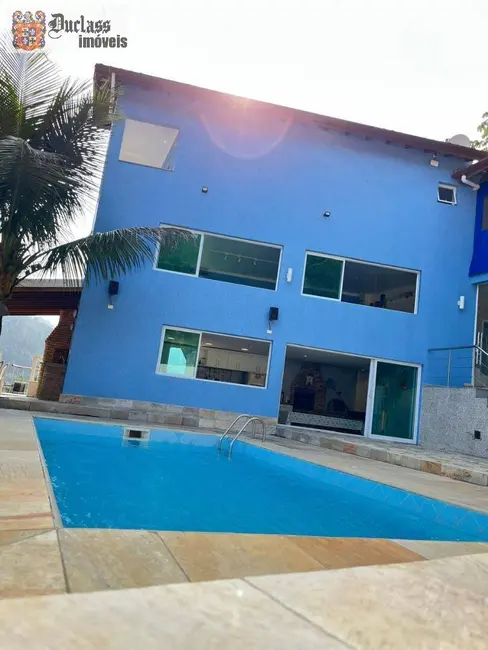 Sobrado com 4 quartos à venda, 306m2 em Ubatuba - SP - imagem 5 Foto 5 de Sobrado com 4 quartos à venda, 306m2 em Ubatuba - SP