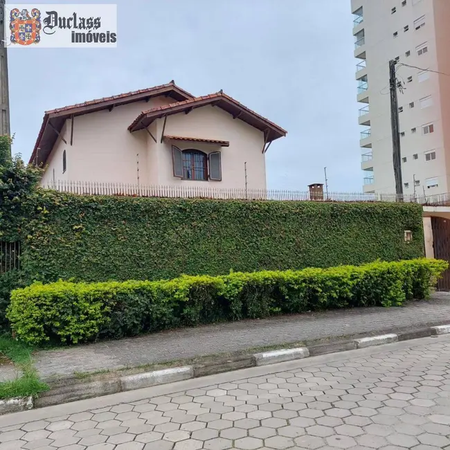 Sobrado com 5 quartos à venda, 401m2 em Bertioga - SP - imagem 2 Foto 2 de Sobrado com 5 quartos à venda, 401m2 em Bertioga - SP