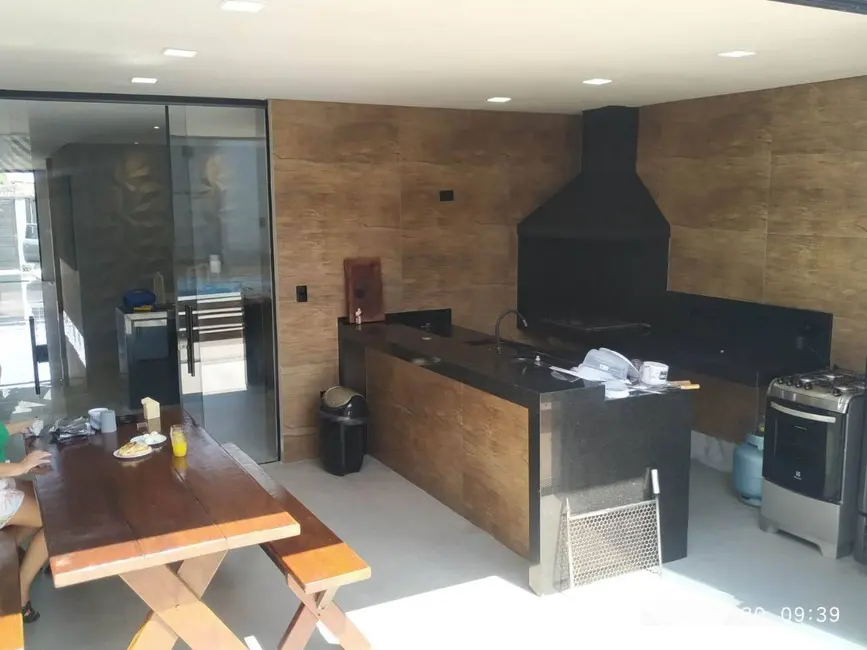 Foto 9 de Sobrado com 3 quartos à venda, 185m2 em Bertioga - SP