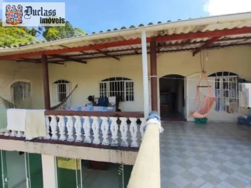 Sobrado com 3 quartos à venda, 250m2 em Itanhaem - SP - imagem 2 Foto 2 de Sobrado com 3 quartos à venda, 250m2 em Itanhaem - SP