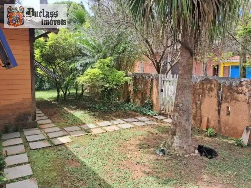 Foto 4 de Casa com 6 quartos à venda, 224m2 em Mairipora - SP