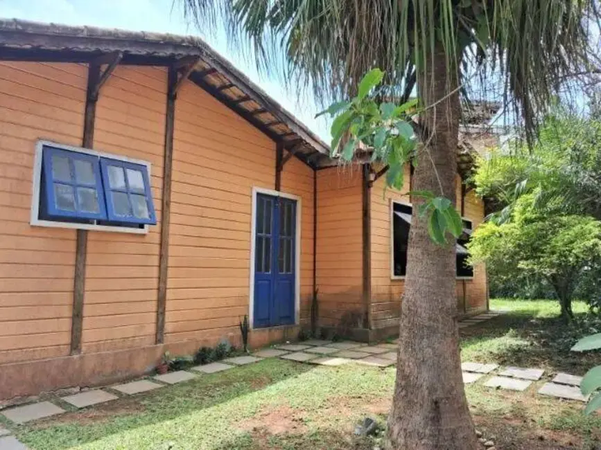 Foto 2 de Casa com 6 quartos à venda, 224m2 em Mairipora - SP