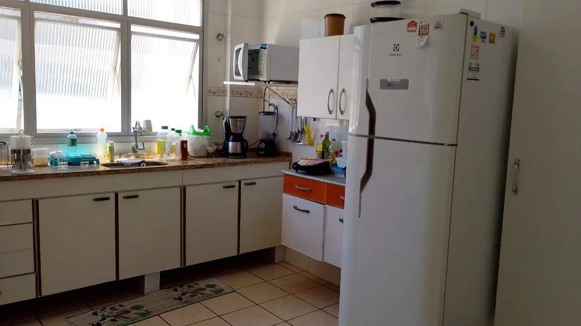 Foto 4 de Apartamento com 2 quartos à venda, 100m2 em Jardim Três Marias, Guaruja - SP