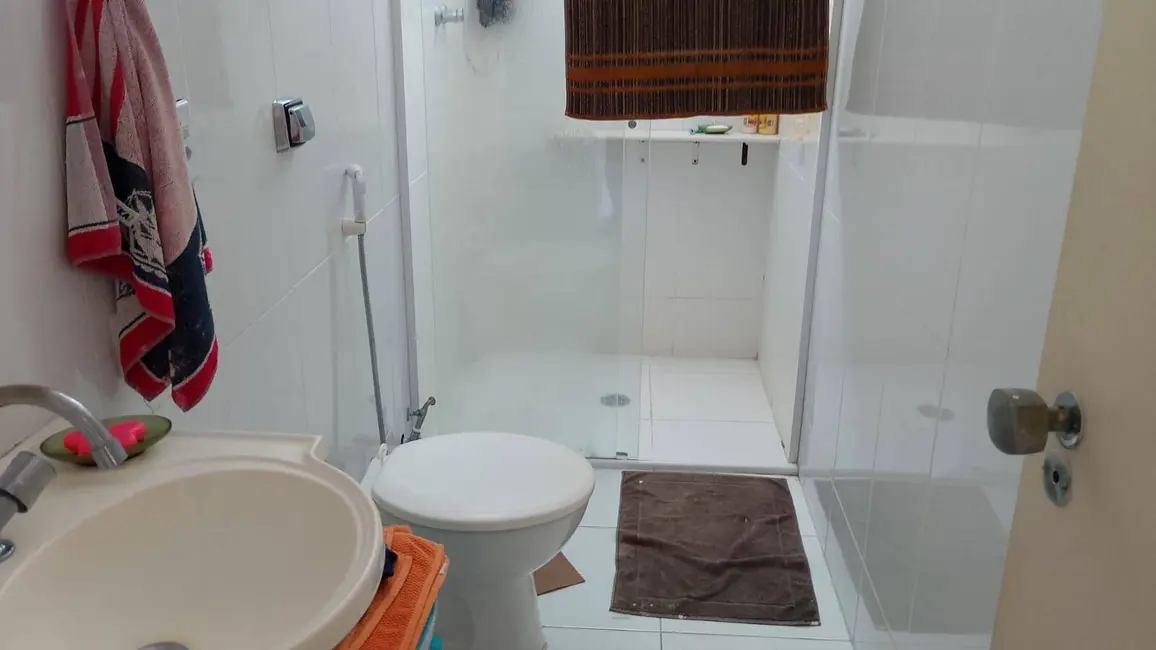 Foto 9 de Apartamento com 2 quartos à venda, 100m2 em Jardim Três Marias, Guaruja - SP