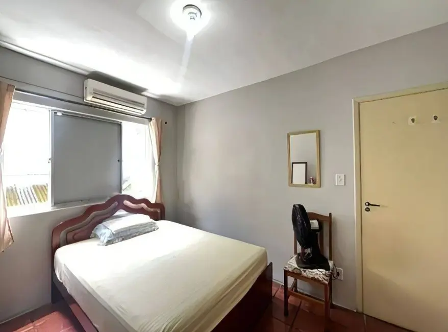 Foto 6 de Apartamento com 3 quartos à venda, 78m2 em Enseada, Guaruja - SP