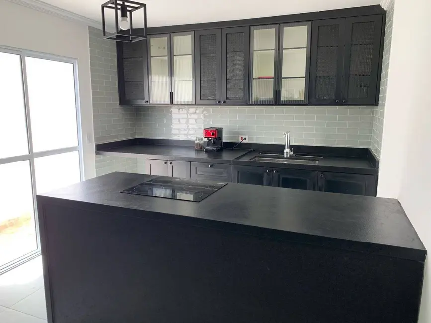 Foto 5 de Sobrado com 3 quartos à venda, 179m2 em Balneário Praia do Pernambuco, Guaruja - SP