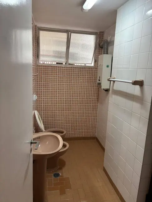 Foto 2 de Apartamento com 2 quartos à venda, 82m2 em Cerqueira César, São Paulo - SP