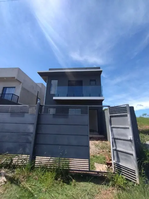 Foto 2 de Sobrado com 3 quartos à venda, 115m2 em Mairipora - SP