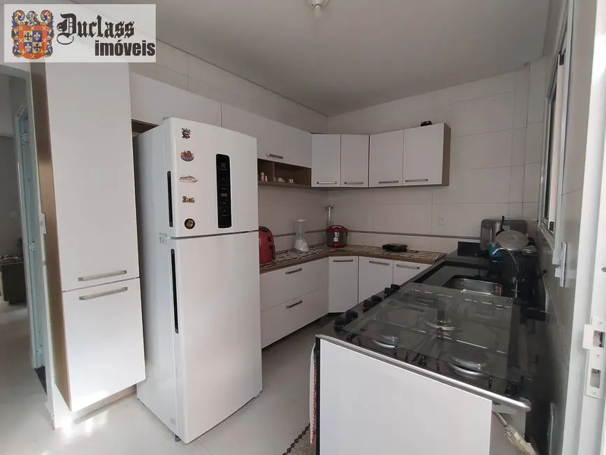Sobrado com 2 quartos à venda, 59m2 em Aviação, Praia Grande - SP - imagem 6 Foto 6 de Sobrado com 2 quartos à venda, 59m2 em Aviação, Praia Grande - SP