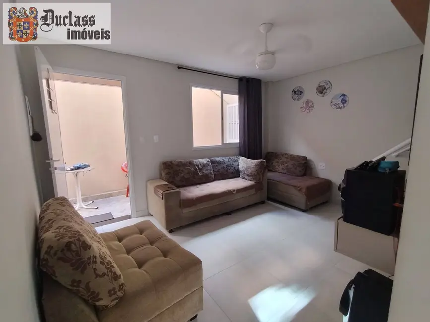 Sobrado com 2 quartos à venda, 59m2 em Aviação, Praia Grande - SP - imagem 2 Foto 2 de Sobrado com 2 quartos à venda, 59m2 em Aviação, Praia Grande - SP
