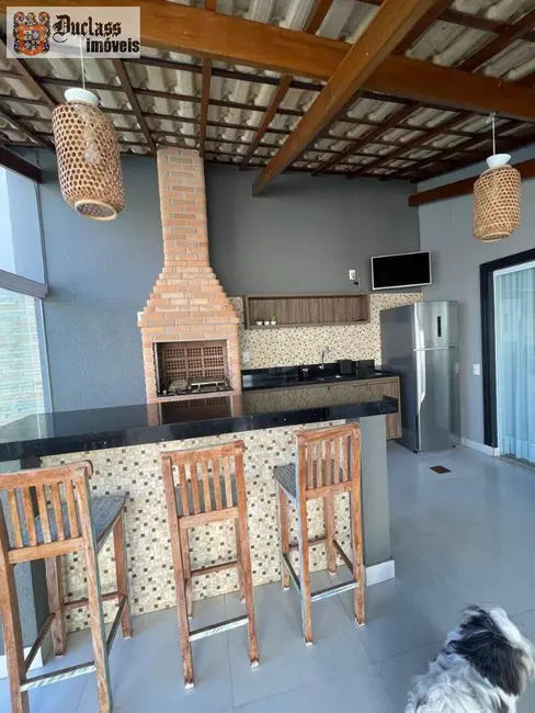 Foto 7 de Sobrado com 3 quartos à venda, 180m2 em Jardim Hípica Pinheiro, Taubate - SP
