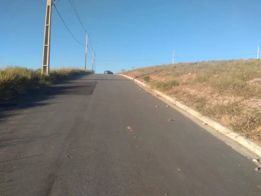 Terreno / Lote à venda, 1167m2 em Centro, Itapeva - MG - imagem 6 Foto 6 de Terreno / Lote à venda, 1167m2 em Centro, Itapeva - MG