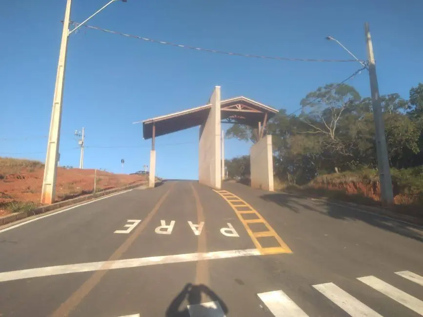 Terreno / Lote à venda, 1167m2 em Centro, Itapeva - MG - imagem 2 Foto 2 de Terreno / Lote à venda, 1167m2 em Centro, Itapeva - MG