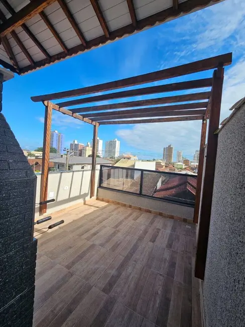 Foto 3 de Sobrado com 3 quartos à venda, 100m2 em Maracanã, Praia Grande - SP