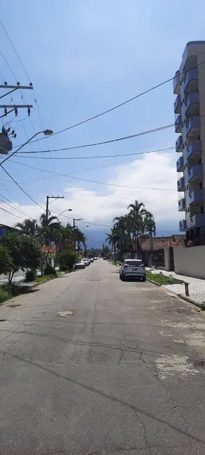 Foto 2 de Casa com 2 quartos à venda, 110m2 em Maracanã, Praia Grande - SP