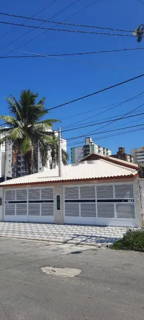 Foto 1 de Casa com 2 quartos à venda, 110m2 em Maracanã, Praia Grande - SP