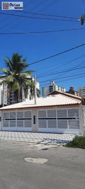Foto 1 de Casa com 2 quartos à venda, 110m2 em Maracanã, Praia Grande - SP