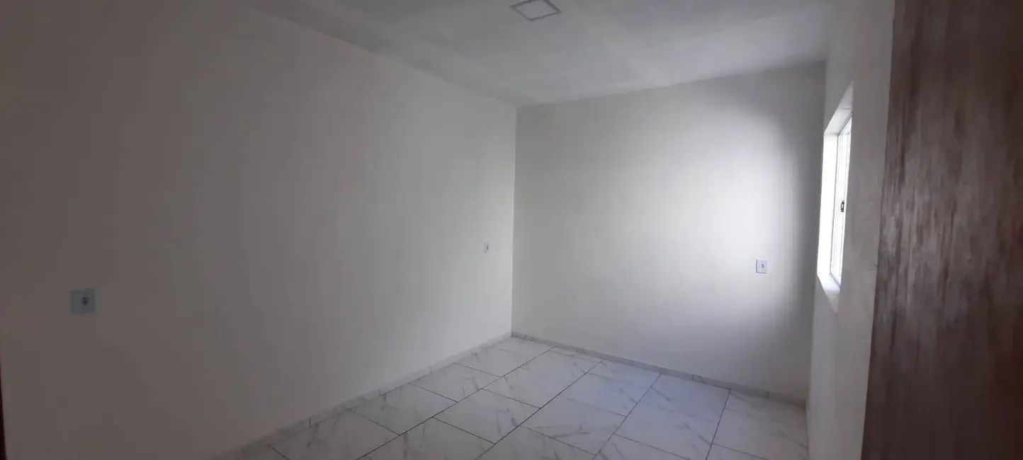 Casa com 2 quartos à venda, 64m2 em Centro, Pinhalzinho - SP - imagem 7 Foto 7 de Casa com 2 quartos à venda, 64m2 em Centro, Pinhalzinho - SP