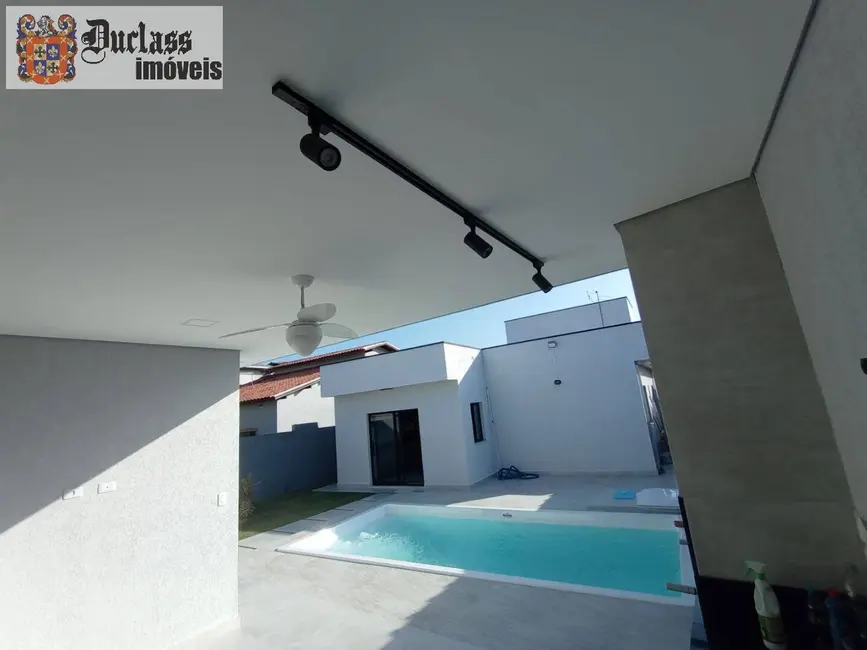Casa com 3 quartos à venda, 179m2 em Pontal de Santa Marina, Caraguatatuba - SP - imagem 3 Foto 3 de Casa com 3 quartos à venda, 179m2 em Pontal de Santa Marina, Caraguatatuba - SP