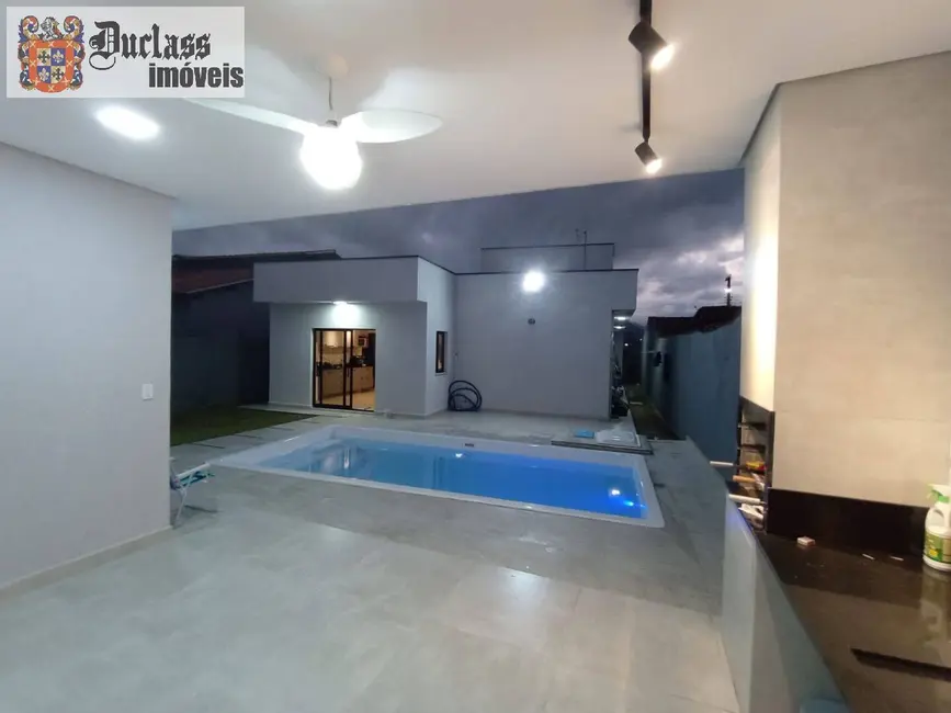 Casa com 3 quartos à venda, 179m2 em Pontal de Santa Marina, Caraguatatuba - SP - imagem 6 Foto 6 de Casa com 3 quartos à venda, 179m2 em Pontal de Santa Marina, Caraguatatuba - SP