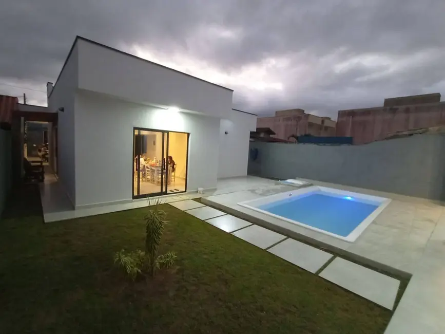 Foto 1 de Casa com 3 quartos à venda, 179m2 em Pontal de Santa Marina, Caraguatatuba - SP