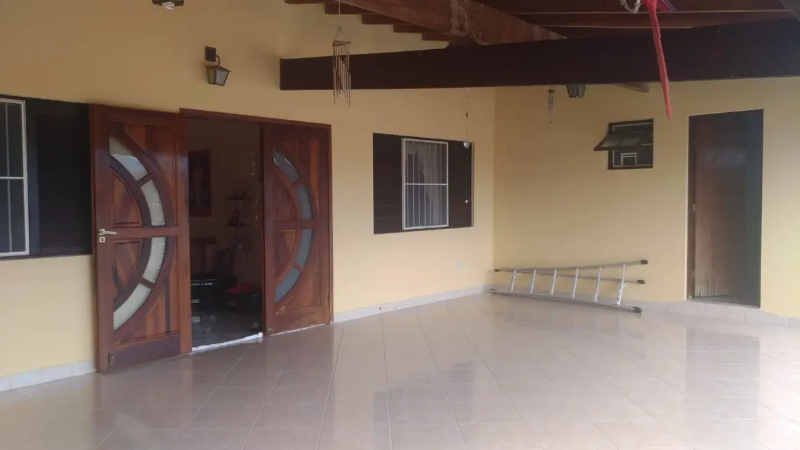 Foto 3 de Sobrado com 3 quartos à venda, 180m2 em Morro do Algodão, Caraguatatuba - SP