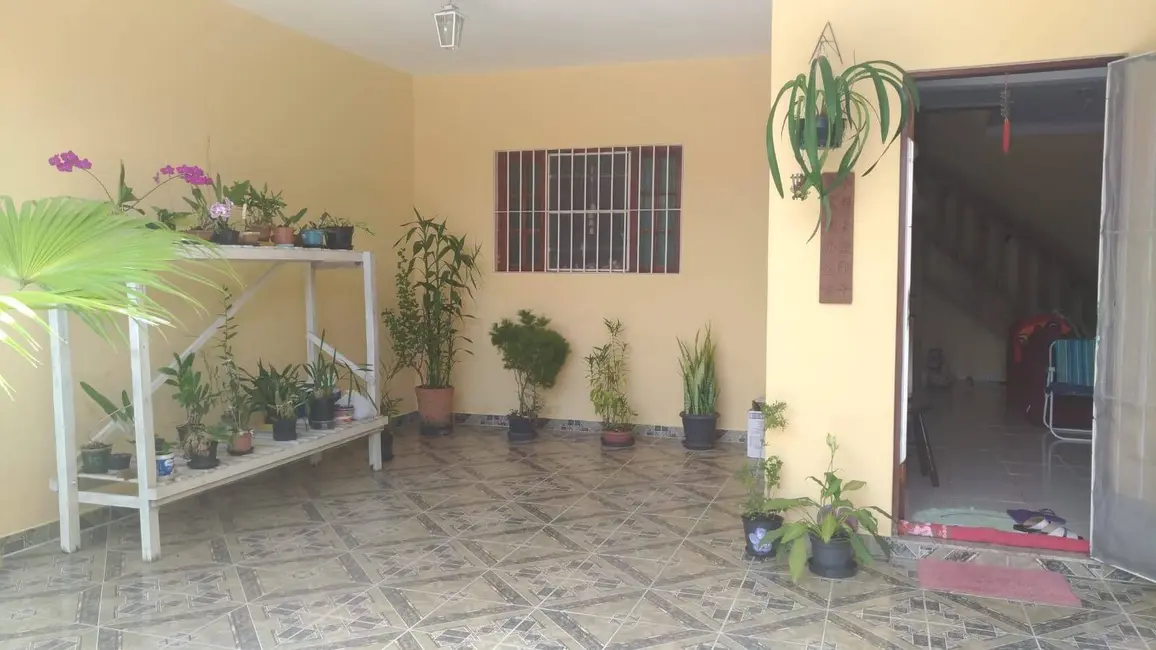 Foto 2 de Sobrado com 3 quartos à venda, 180m2 em Morro do Algodão, Caraguatatuba - SP