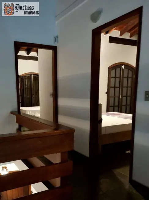 Foto 6 de Sobrado com 4 quartos à venda, 215m2 em Massaguaçu, Caraguatatuba - SP