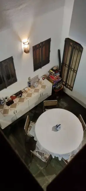 Foto 8 de Sobrado com 4 quartos à venda, 215m2 em Massaguaçu, Caraguatatuba - SP