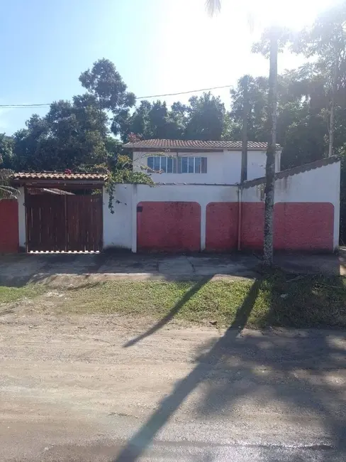 Foto 6 de Casa com 6 quartos à venda, 324m2 em Ubatuba - SP