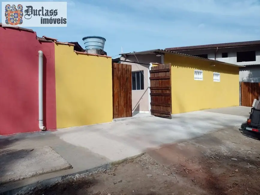 Foto 4 de Casa com 6 quartos à venda, 324m2 em Ubatuba - SP