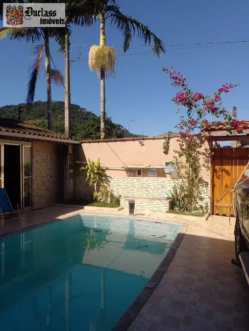 Foto 7 de Casa com 6 quartos à venda, 324m2 em Ubatuba - SP