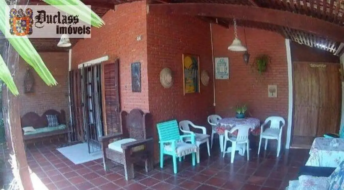 Foto 3 de Casa com 4 quartos à venda, 260m2 em Ubatuba - SP