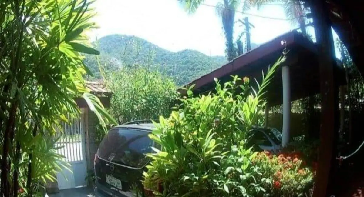 Foto 7 de Casa com 4 quartos à venda, 260m2 em Ubatuba - SP