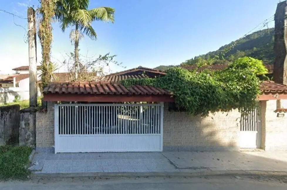 Foto 1 de Casa com 4 quartos à venda, 260m2 em Ubatuba - SP