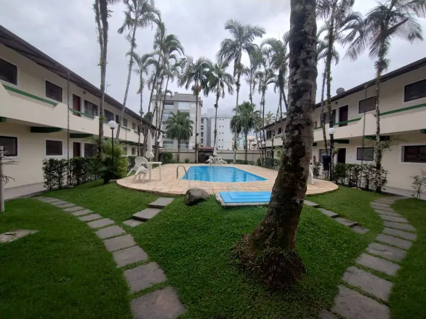 Foto 2 de Apartamento com 2 quartos à venda, 55m2 em Ubatuba - SP