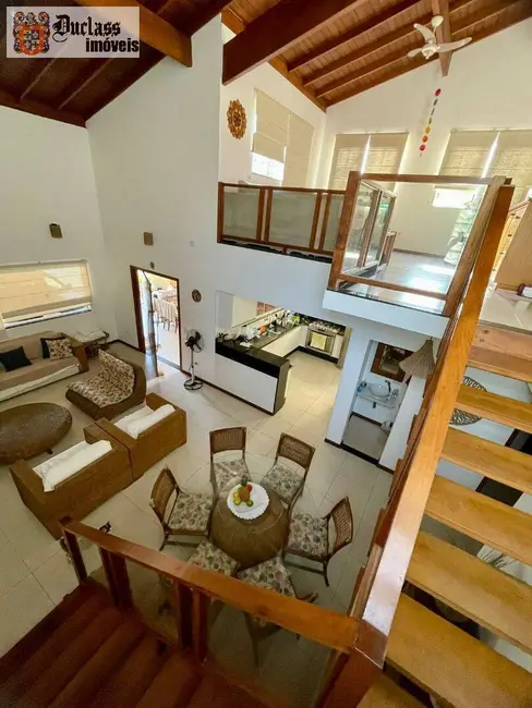 Sobrado com 4 quartos à venda, 205m2 em Ubatuba - SP - imagem 3 Foto 3 de Sobrado com 4 quartos à venda, 205m2 em Ubatuba - SP