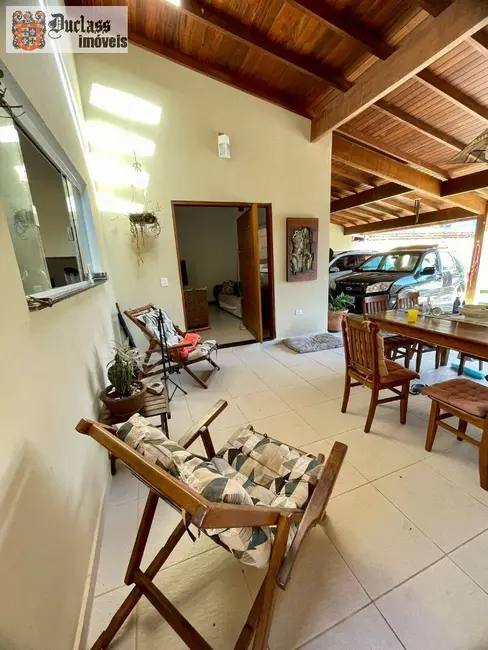 Sobrado com 4 quartos à venda, 205m2 em Ubatuba - SP - imagem 7 Foto 7 de Sobrado com 4 quartos à venda, 205m2 em Ubatuba - SP