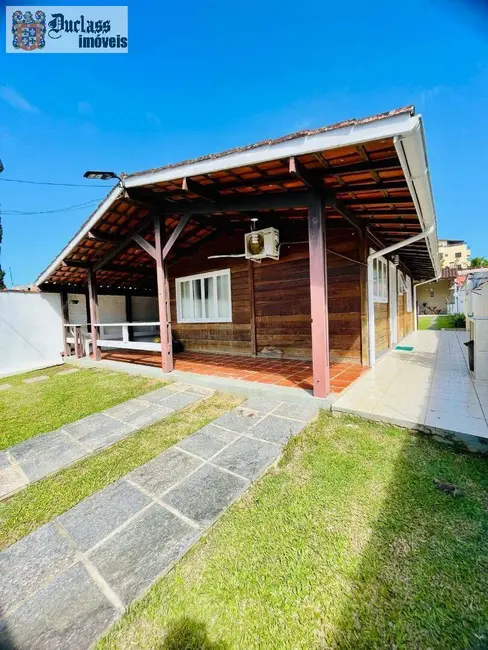 Foto 1 de Casa com 3 quartos à venda, 108m2 em Ubatuba - SP