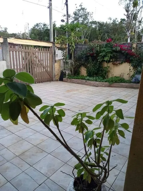 Foto 5 de Casa com 4 quartos à venda, 127m2 em Ubatuba - SP