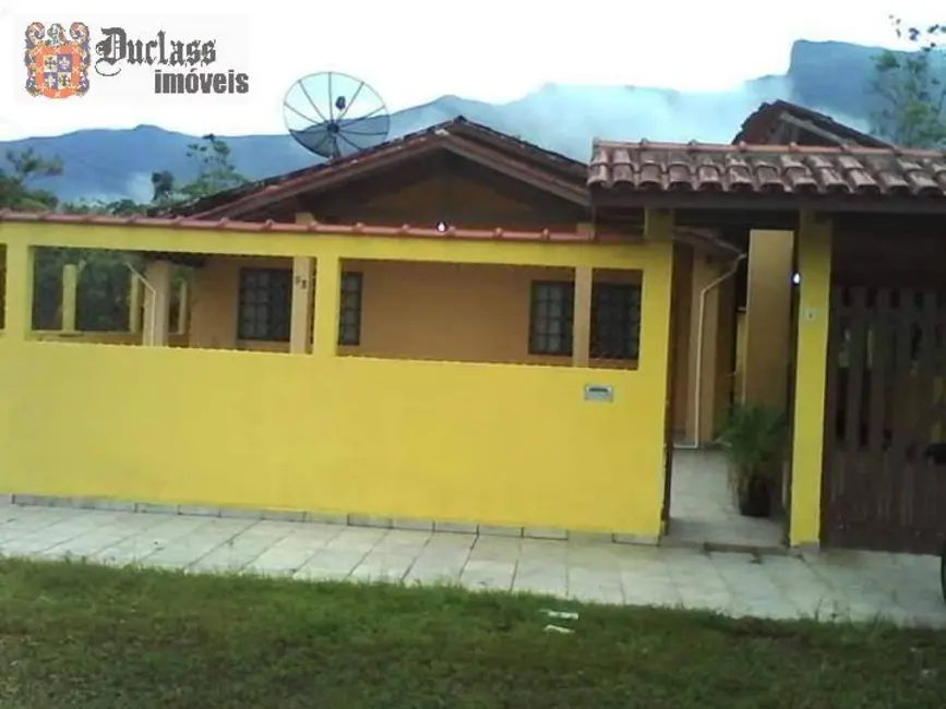 Foto 1 de Casa com 4 quartos à venda, 127m2 em Ubatuba - SP