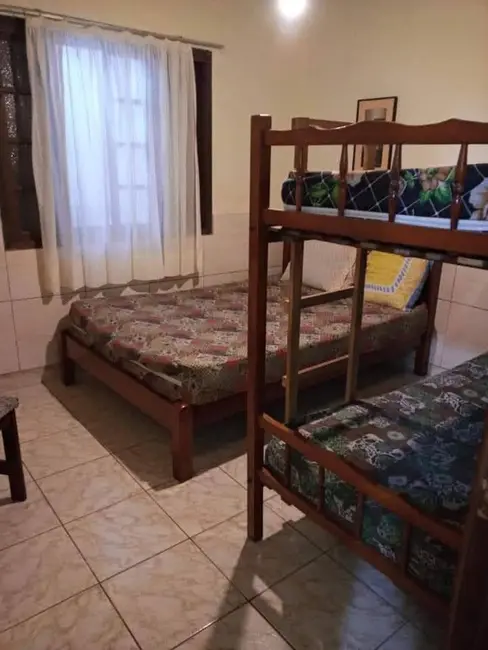 Foto 6 de Casa com 4 quartos à venda, 127m2 em Ubatuba - SP