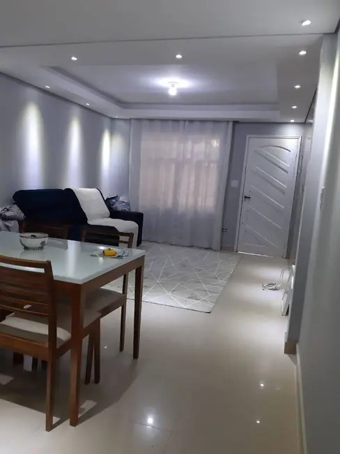Foto 2 de Sobrado com 2 quartos à venda, 90m2 em Jardim São Jorge, São Paulo - SP